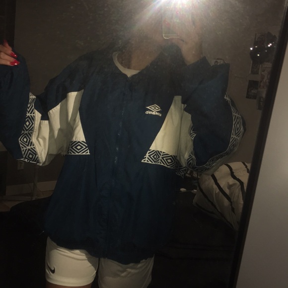 Umbro Wind Coats - Picture 4 of 4